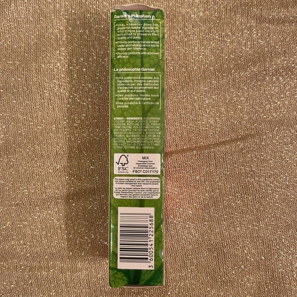 Garnier PureControl Targeted Pimple Tinted Corrector for Acne-Prone Skin Light/M - Picture 4 of 6